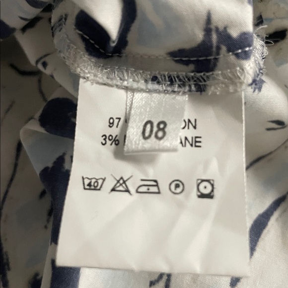 Leggiadro Polo Collar Paisley Splash tunic -- Retail $495 - Picture 6 of 6